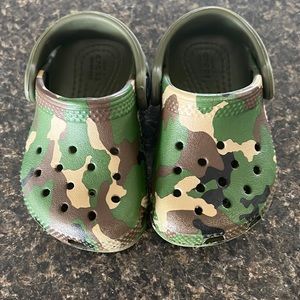 Toddler Camo Crocs